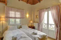 Ioli's Villas