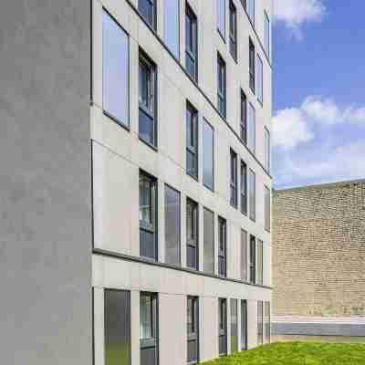 Ibis Budget Paris Clichy Mairie Hotel Exterior