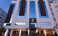 Business Hotel Hotels in Cité Monplaisir et Borgel