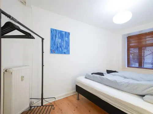 Sanders Park - Lovely 1-Bdr. Apt. Close to Metro Hotels in Charlottenlund