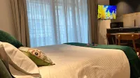 أبارتامينتوس توريستيكوس لا بلازا