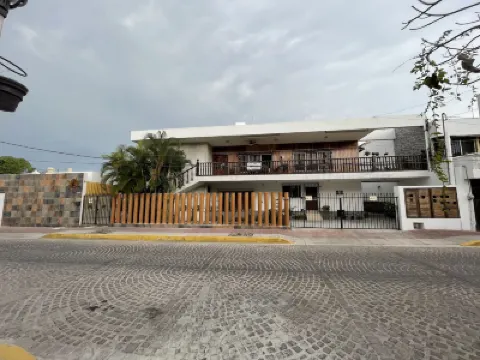 Meson del Capitan Apartments Отели в г. 