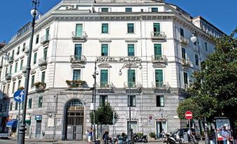 Hotel Plaza