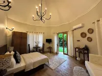 Tulivu Kilimanjaro Retreat - bar