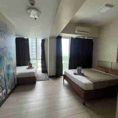 Seaview 2 Bedroom Near Airport Rooms