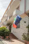 Hotel Pineta Hotels near Spiaggia di San Menaio