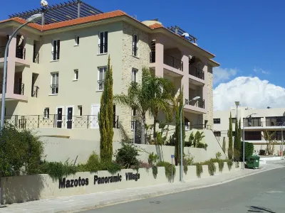 Mazotos Panoramic Village Hotel a 