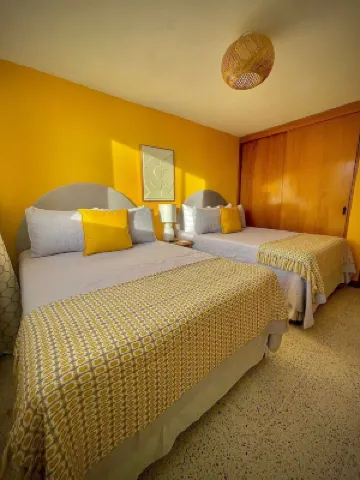 Casa 96 Hotels near La Aurora International Airport