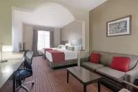 Best Western Plus Bradbury Inn  Suites