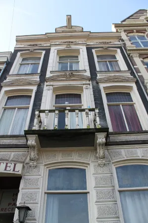 Aston City Hotel
