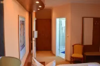 Hotel am Bahnhof Hôtels à : Lohnberg
