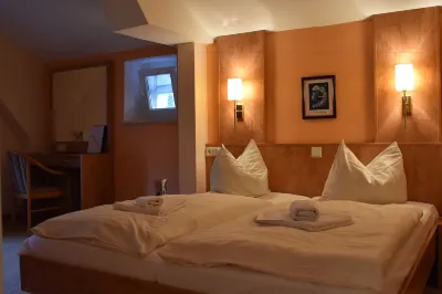 Hotel am Bahnhof Hotel di Lohnberg