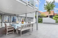 Øyjorden Apartment