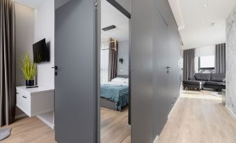 Mogilska Apartments by Renters Prestige