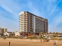 Embassy Suites by Hilton Virginia Beach Oceanfront Resort Отели рядом с достопримечательностью «Пляж Сандбридж»