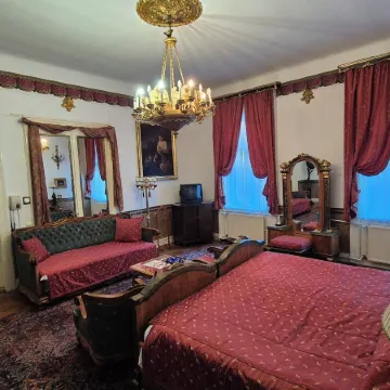 Imre Guest House