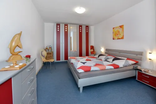 Spacious stylish apartment in idyllic port town on the Baltic
