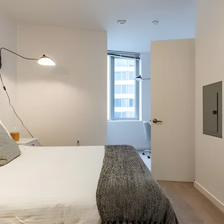 1BR | Rooftop, Gym, Pool | Bellevue | Sophari A
