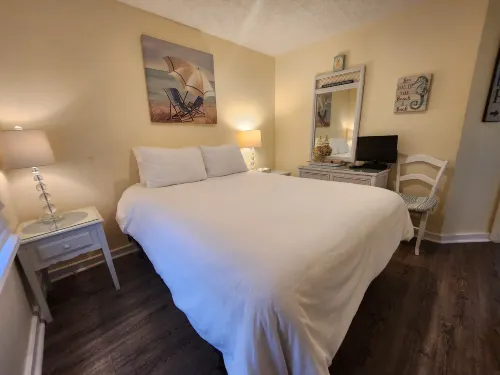 Stunning Bay Views and Outdoor Pool - Gorgeous Beachfront Haven Hotels in Whitewater