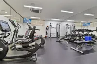 Luxury Townhouse on Main | Rooftop Patio | Hot Tub | Walk to Hiking, Restaurants, and Shopping -  Appartamenti vacanze