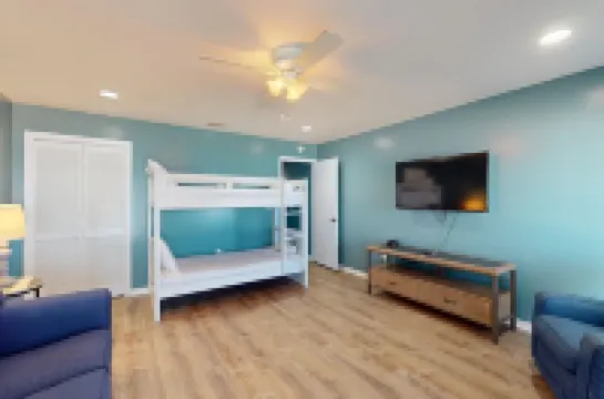 Front Beach Retreat B2