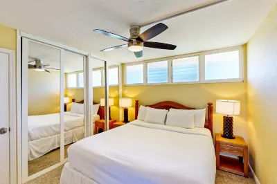 Updated Hale Ono Loa condo with ocean-view lanai and pool Hotels in Napili-Honokowai