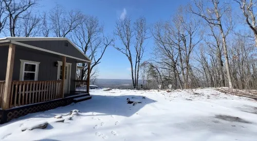 Serene Cabin Retreat with Hot Tub and Fire Pit - Charming Escape Hotels in DeKalb County
