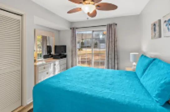 Charming Split Level Villa with Loft and Pool - Exquisite Resort Escape