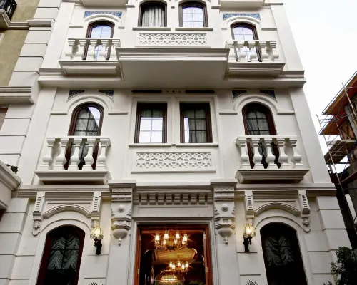 Hotel Niles Istanbul Hoteles cerca de Plaza de Beyazit