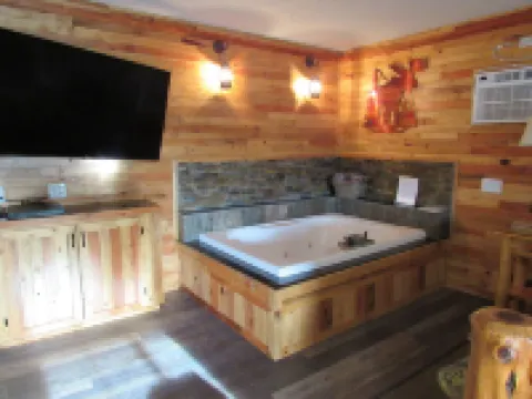 The Woodsman Country Lodge Hotels in Crescent