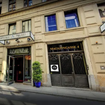 Exklusives City Apartment Flowers