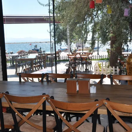 Ra Otel