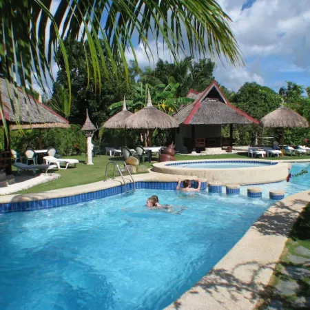 Dolphin House Resort Moalboal