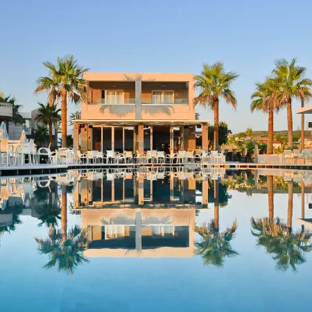 Castro Beach Hotel