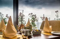 The Fern Brentwood Mussoorie, Series by Marriott - petit déjeuner