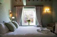 The Horse and Groom Inn Hotels in Lavant