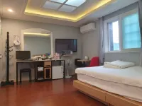 Hite Hotel - Ocean View
