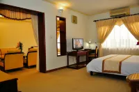 Khách sạn Sông Trà Các khách sạn gần Đầm Sen Thuận Phước