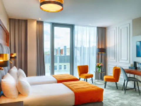Grand Focus Hotel Szczecin Hotels near Rondo Hakena Park Handlowy
