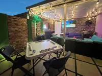 Experience Luna Sky! 65" TV Bar BBQ Go FL Keys Hotels in South Miami Heights