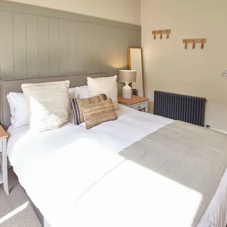 Host & Stay - the Salt Nook