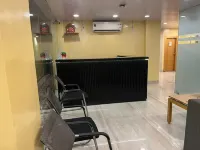 Hotel Consulate by BookMeriHotel