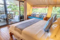 Isla Chiquita Glamping Hotel
