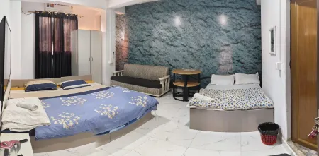 The Lushai Inn Отели в г. Эйзол