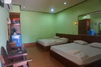 Thumneab Guesthouse Hotels in Khiri Rat Nikhom