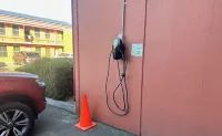 Lake Inn - Ballarat - parking
