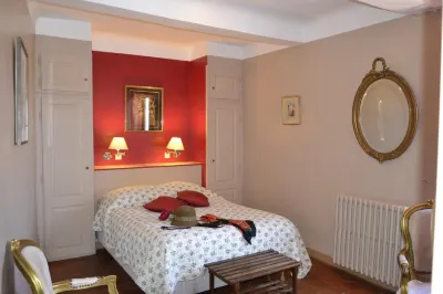 Hotellerie de l'Esplanade Các khách sạn ở Ginasservis