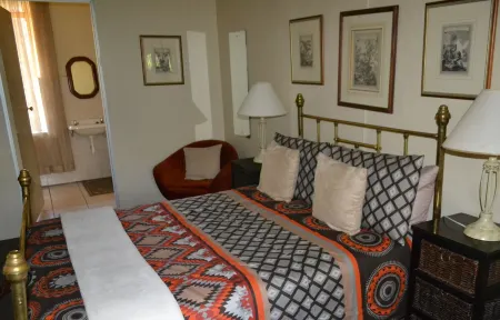 Kestell Hotel & Guesthouse Отели в г. Qwa-Qwa