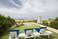 Villa Suri, Luxury Seafront Villa Hotels in Sotira