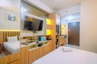 Homey and Stylish Studio Room at Transpark Cibubur Apartment Hotel a Cimanggis